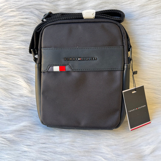 Tommy Hilfiger Crossbody Bag |Black|