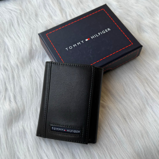 Tommy Hilfiger Trifold Wallet |Black|