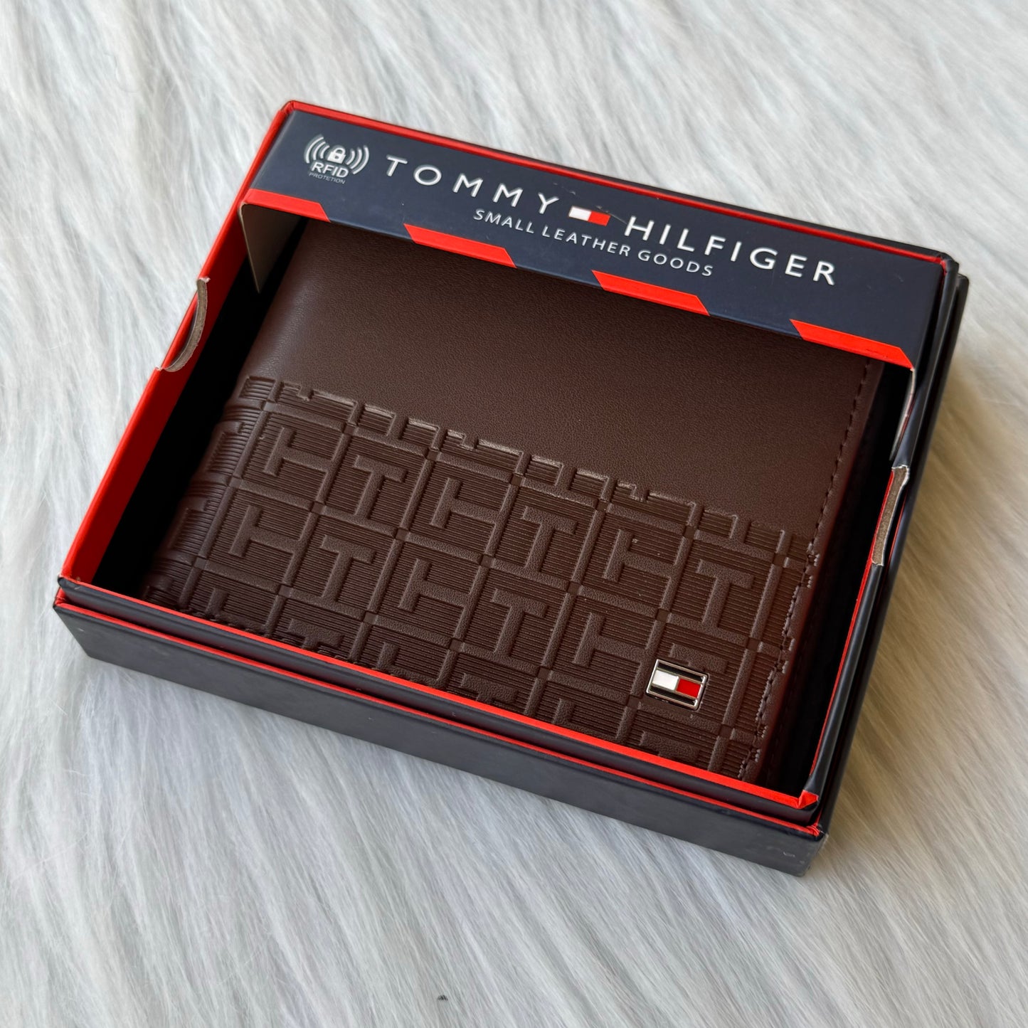 Tommy Hilfiger Wallet |Brown|