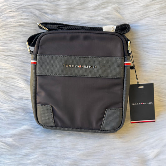 Tommy Hilfiger Crossbody Bag |Black|