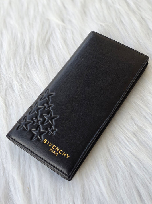 Givenchy Passport Wallet |Black|